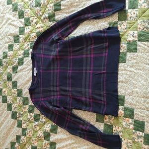 Black plaid sweater size Small